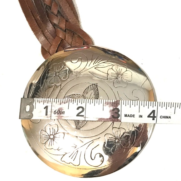 Vintage Genuine Leather Woven Belt Floral Engraved 4” Medallion Buckle Belt M/L - Picture 7 of 10